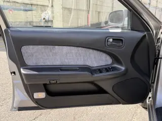 1998 Nissan Maxima