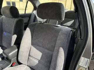 1998 Nissan Maxima