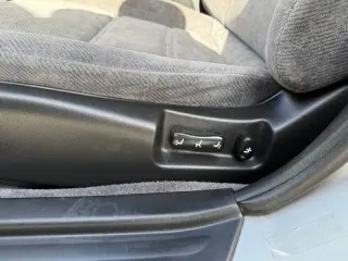 1998 Nissan Maxima