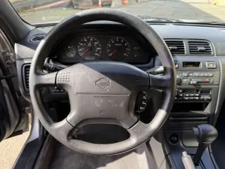 1998 Nissan Maxima