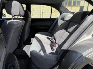 1998 Nissan Maxima