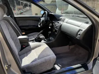 1998 Nissan Maxima