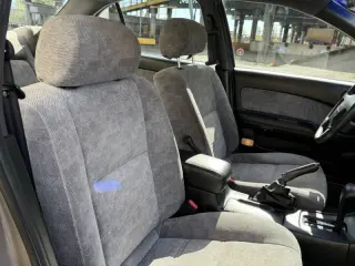 1998 Nissan Maxima