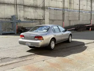 1998 Nissan Maxima