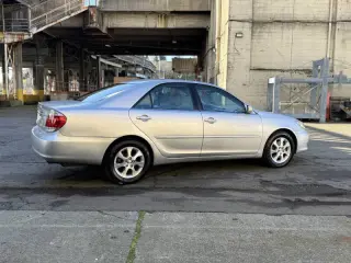 2005 Toyota Camry XLE V6