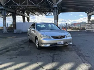 2005 Toyota Camry XLE V6