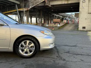 2005 Toyota Camry XLE V6