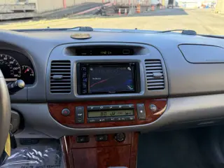 2005 Toyota Camry XLE V6