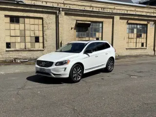 2017 Volvo XC60 T6 Dynamic