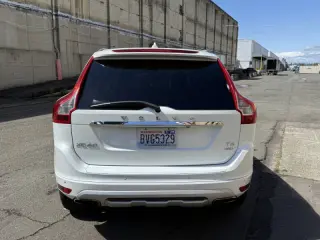 2017 Volvo XC60 T6 Dynamic