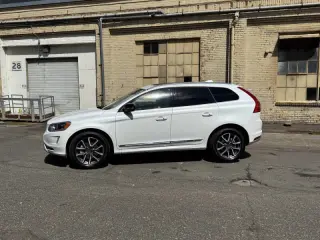 2017 Volvo XC60 T6 Dynamic