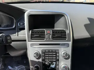 2017 Volvo XC60 T6 Dynamic