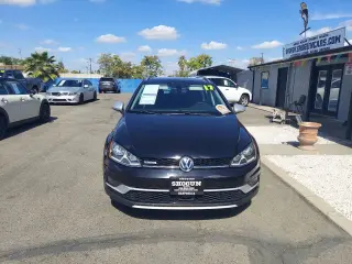 2017 Volkswagen Golf Alltrack