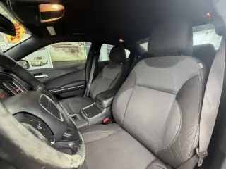 2016 Dodge Charger SE