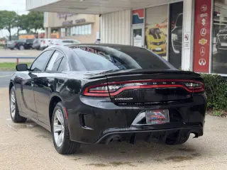 2016 Dodge Charger SE