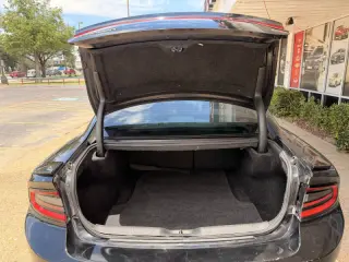 2016 Dodge Charger SE
