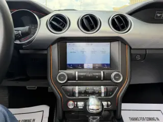 2020 Ford Mustang EcoBoost