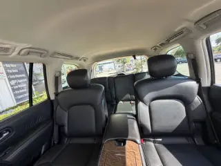 2017 Infiniti QX80
