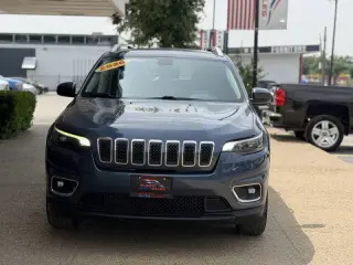 2020 Jeep Cherokee
