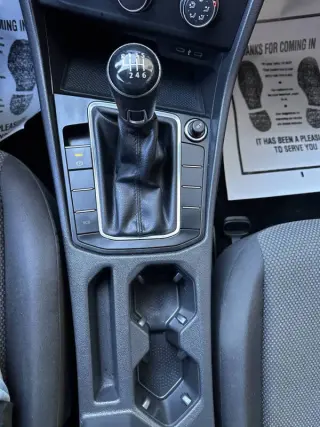 2020 Volkswagen Jetta R-Line