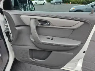 2015 Chevrolet Traverse LS