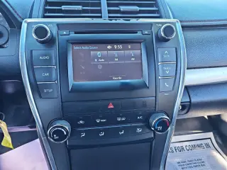 2015 Toyota Camry SE