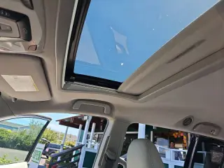 2013 Toyota Sienna XLE Mobility 7-Passenger