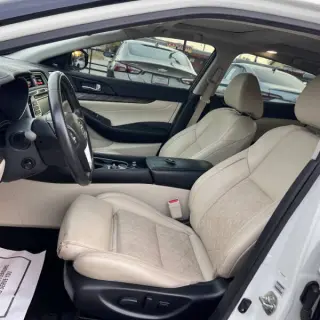 2017 Nissan Maxima