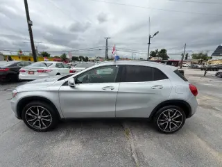 2016 Mercedes-Benz GLA 250
