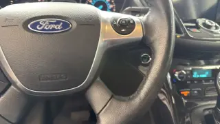 Ford Escape 2016 AWD Titanium 4dr SUV