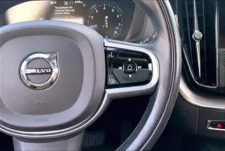 Volvo XC60 2019 T5 Inscription 4dr SUV