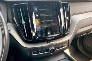 Volvo XC60 2019 T5 Inscription 4dr SUV