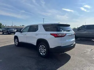 Chevrolet Traverse 2019 LS 4dr SUV w/1LS