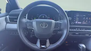 Toyota Camry 2025 SE 4dr Sedan