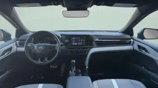 Toyota Camry 2025 SE 4dr Sedan