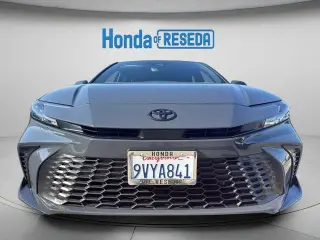 Toyota Camry 2025 SE 4dr Sedan