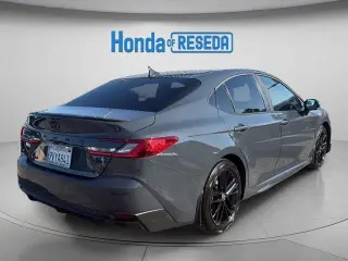 Toyota Camry 2025 SE 4dr Sedan