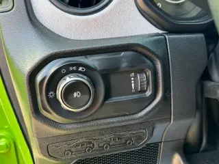Jeep Wrangler 2025 4x4 Sport 2dr SUV