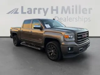 GMC Sierra 1500 2015 4x4 SLT 4dr Crew Cab 6.5 ft. SB