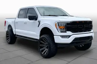 Ford F-150 2023 4x4 Lariat 4dr SuperCrew 5.5 ft. SB