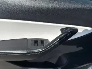 Tesla Model Y 2021 AWD Long Range 4dr Crossover
