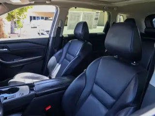 Nissan Rogue 2024 SV 4dr Crossover