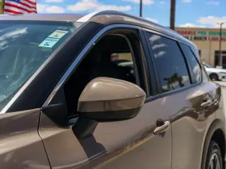 Nissan Rogue 2024 SV 4dr Crossover