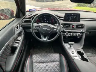 Genesis G70 2019 AWD 3.3T Advanced 4dr Sedan