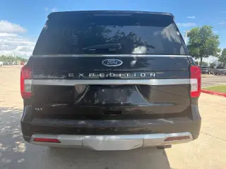 Ford Expedition 2024 4x4 XLT 4dr SUV