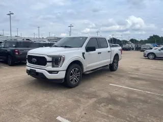 Ford F-150 2023 4x4 XL 4dr SuperCrew 5.5 ft. SB