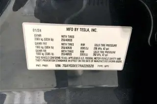 Tesla Model Y 2024 AWD Long Range 4dr Crossover