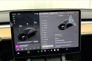 Tesla Model Y 2024 AWD Long Range 4dr Crossover