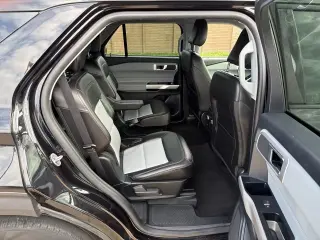 Ford Explorer 2023 XLT 4dr SUV