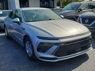 Hyundai SONATA 2025 SE 4dr Sedan